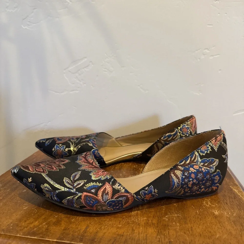 Naturalizer Samantha Half d'Orsay‎ Flat Black Metallic Floral Embroidered Size 6